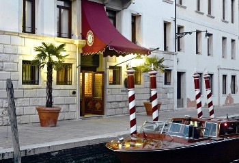 Deluxe Venetian Hotel